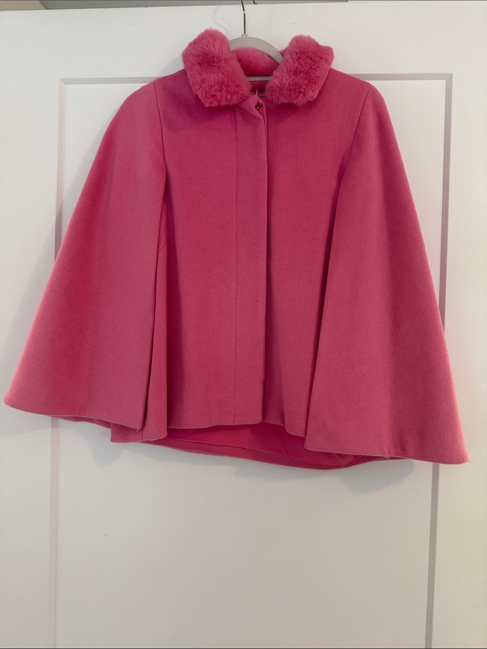 Flora Bea NYC Girls Bright Pink Faux-Fur Collar Cape Coat